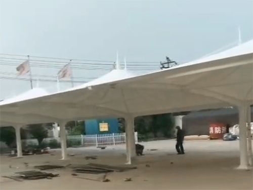 梁山工地膜結構車棚完工